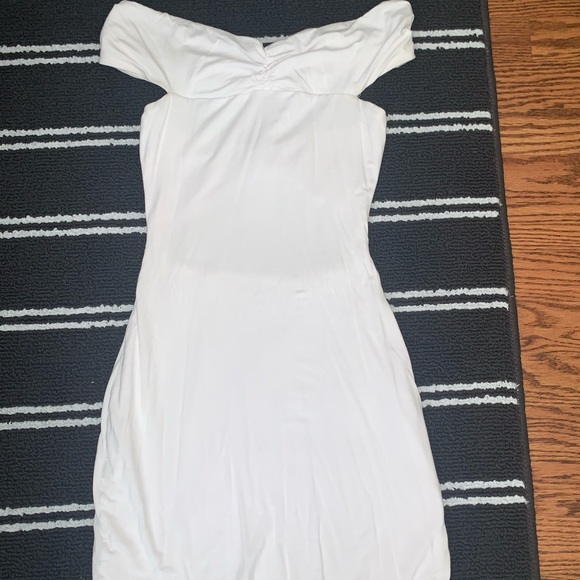 White Lovers & Friends Dress - Picture 4 of 4